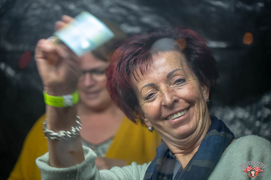 %_tempFileNamePeelpop%202019-137%