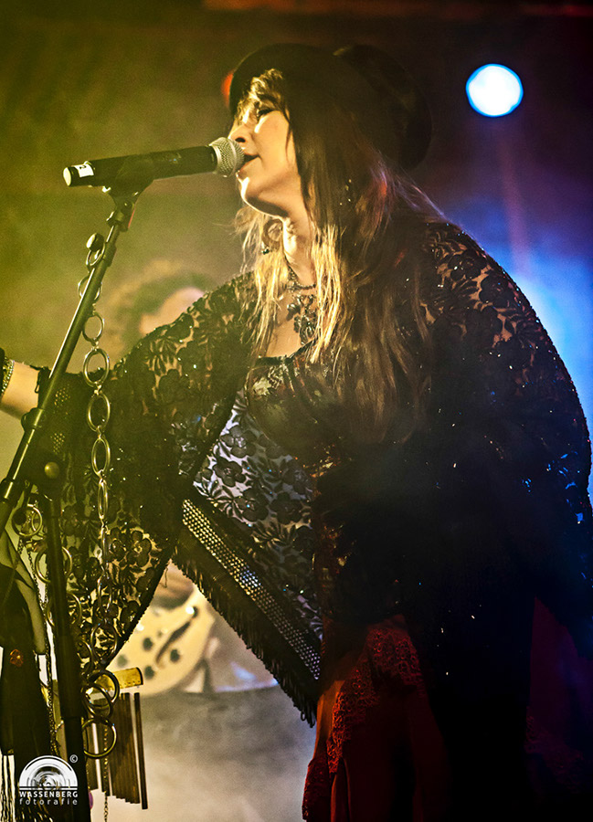 %_tempFileNamePeelpop_2015_069%